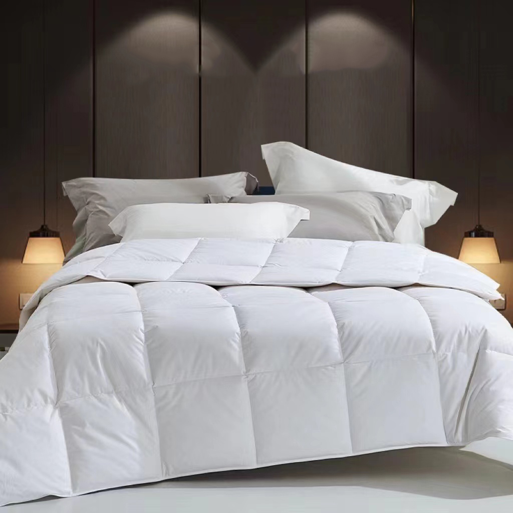 Lekka puchowa kołdra biała puc – Duvet Insert White recenzja i cena