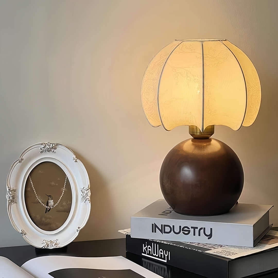 Lampa stołowa w stylu vintage  – Home And Textiles recenzja i cena